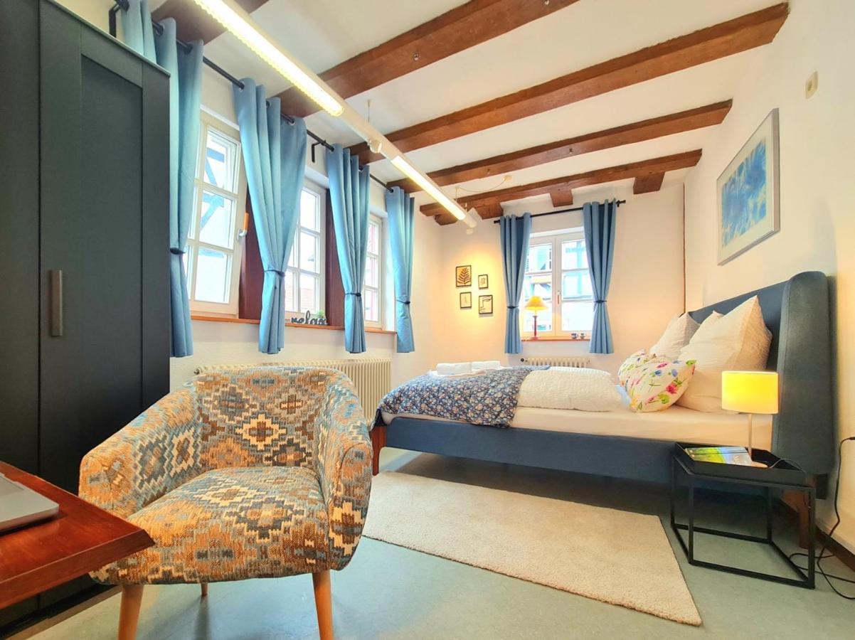 Avahome: Haus Fuer 16, Wlan, Parkplaetze, Netflix, Nespresso Кандел Екстериор снимка