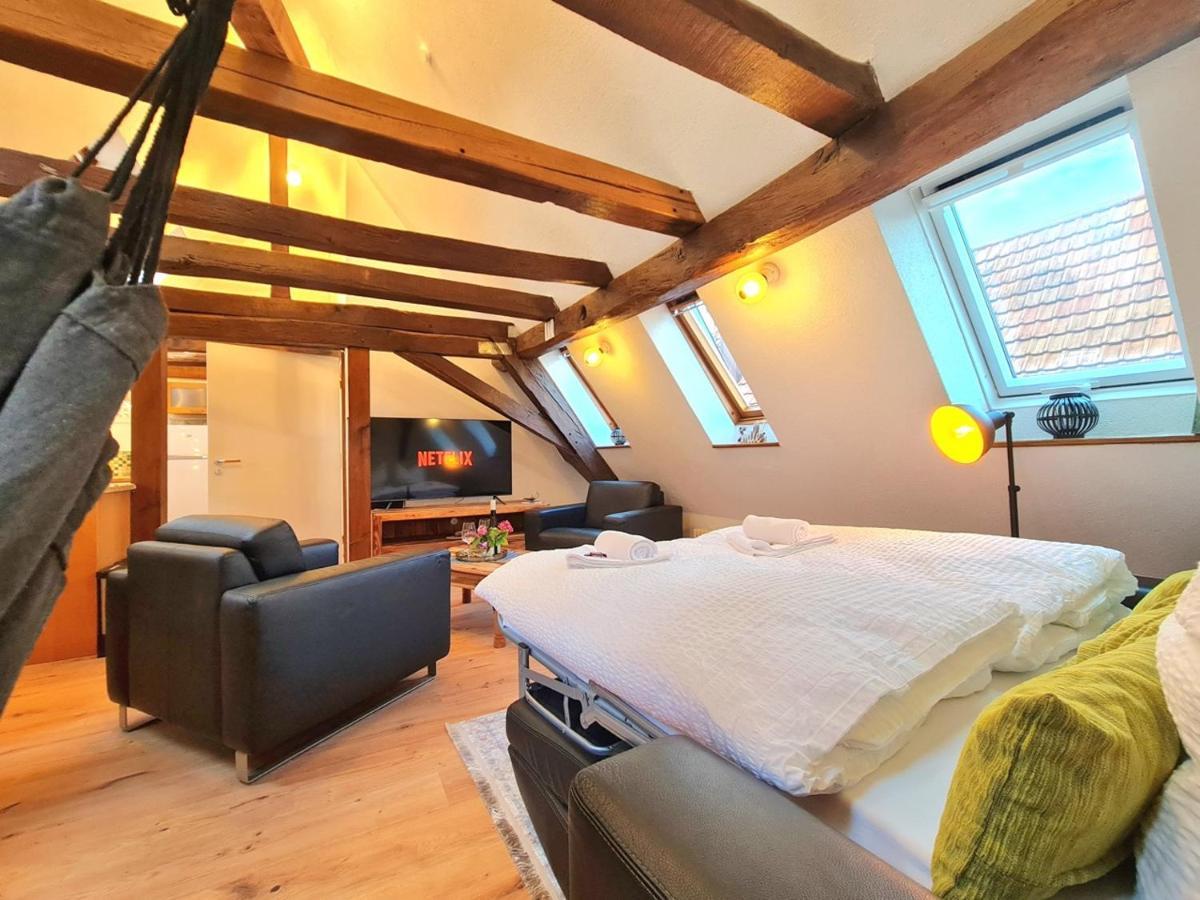 Avahome: Haus Fuer 16, Wlan, Parkplaetze, Netflix, Nespresso Кандел Екстериор снимка